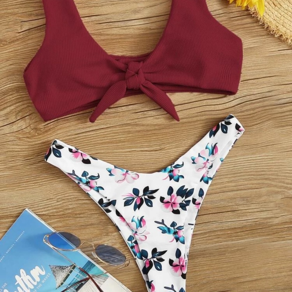 SHEIN Bikini. Size Large